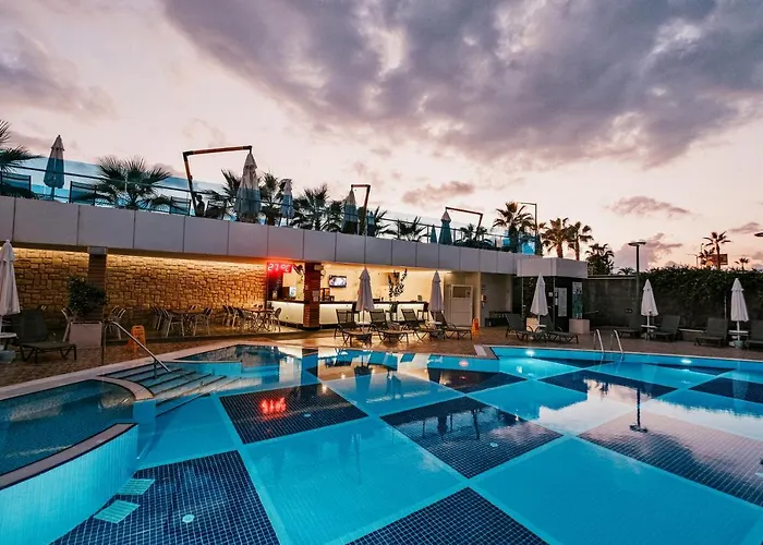Sunprime C-lounge - Adult Only Hotel