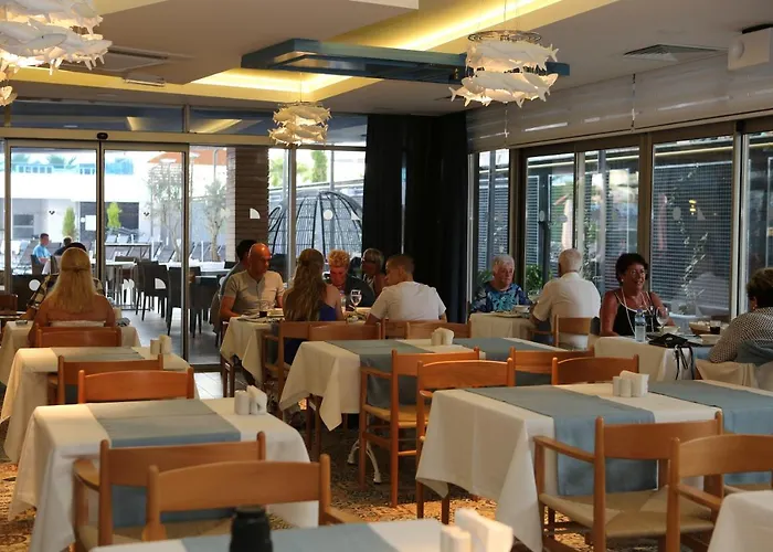 Otel Sunprime C-lounge - Adult Only