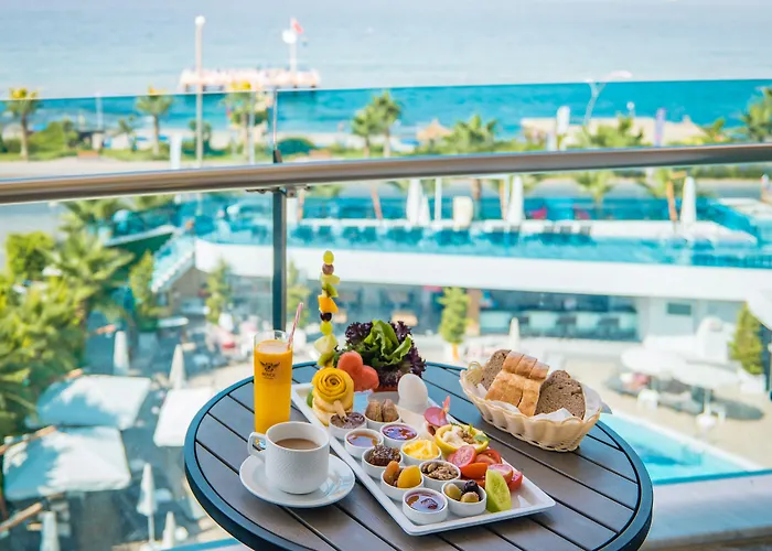 Sunprime C-lounge - Adult Only Otel